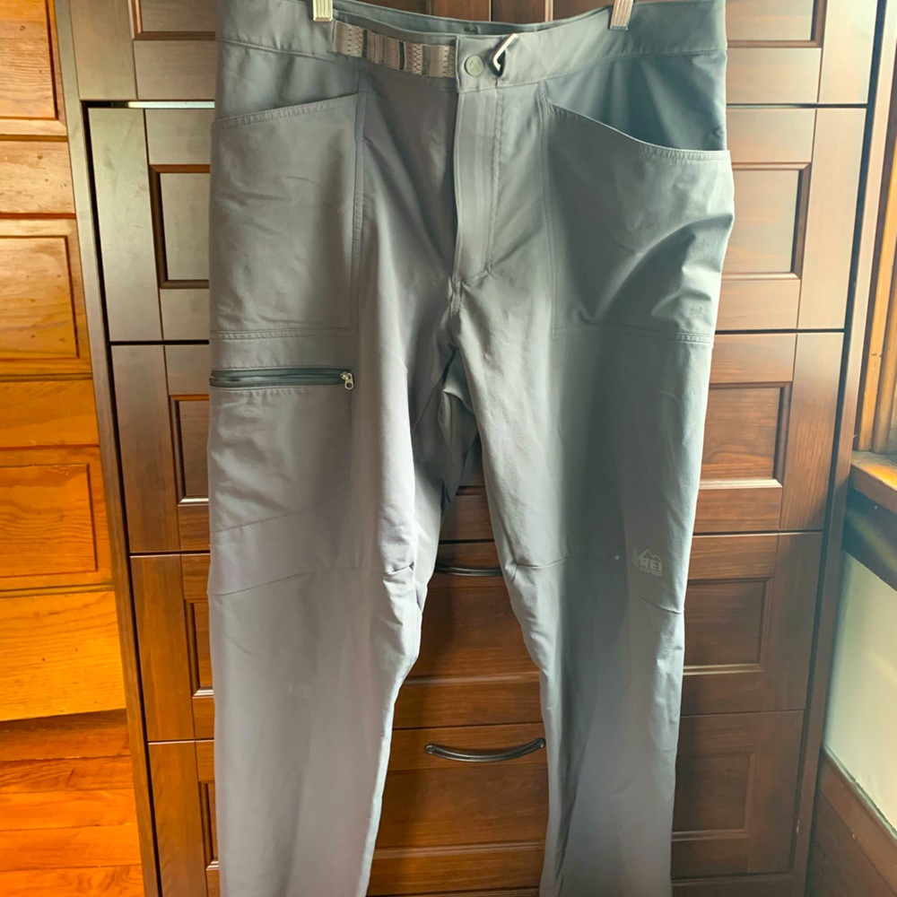 Men’s outdoor pants